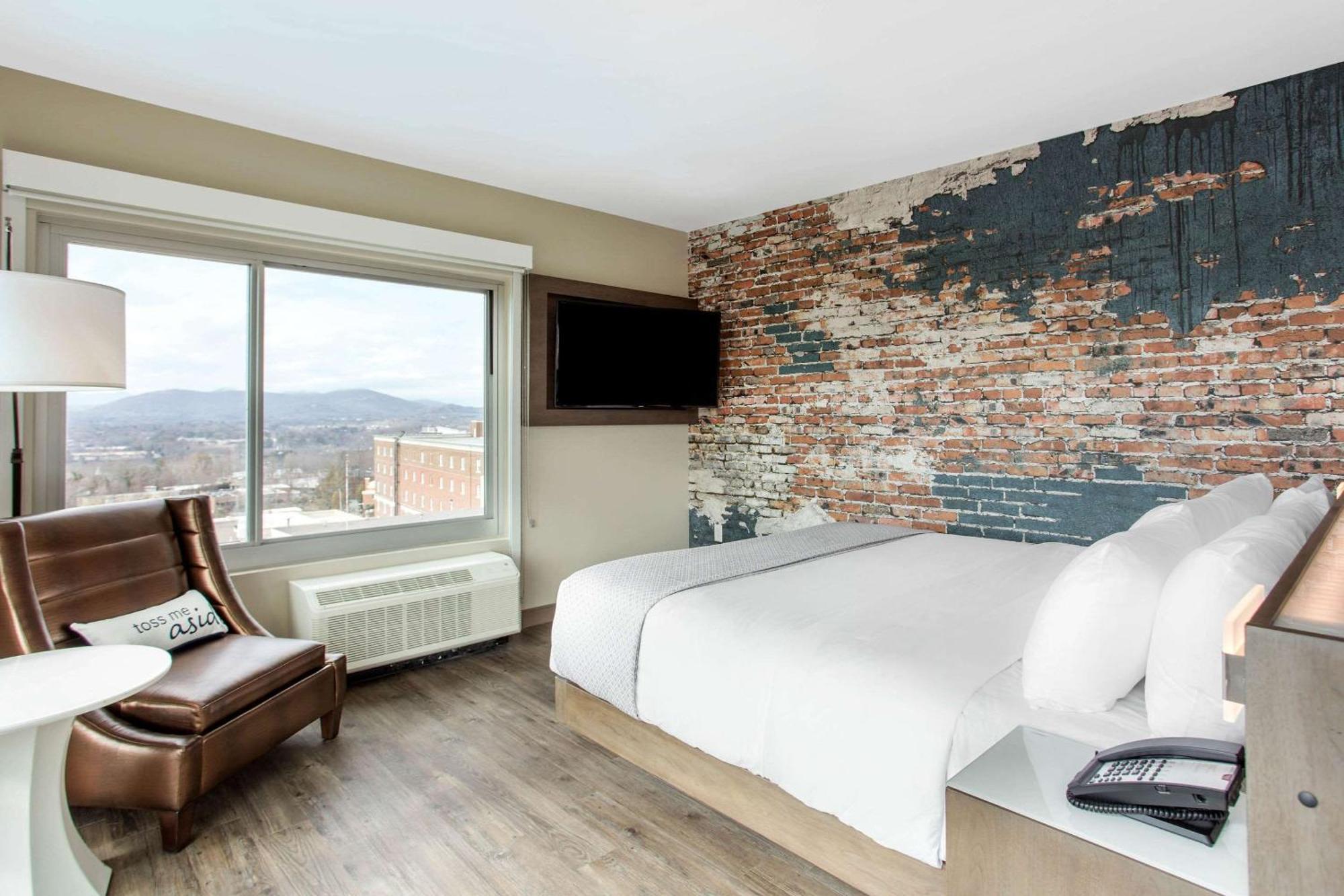 Cambria Hotel Downtown Asheville Exterior foto